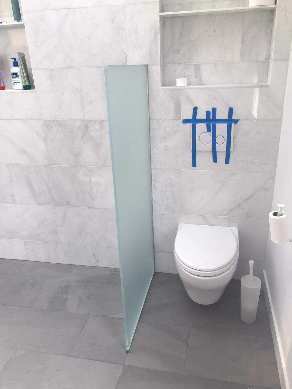 Bathroom remodeling project by Altamirano LLC