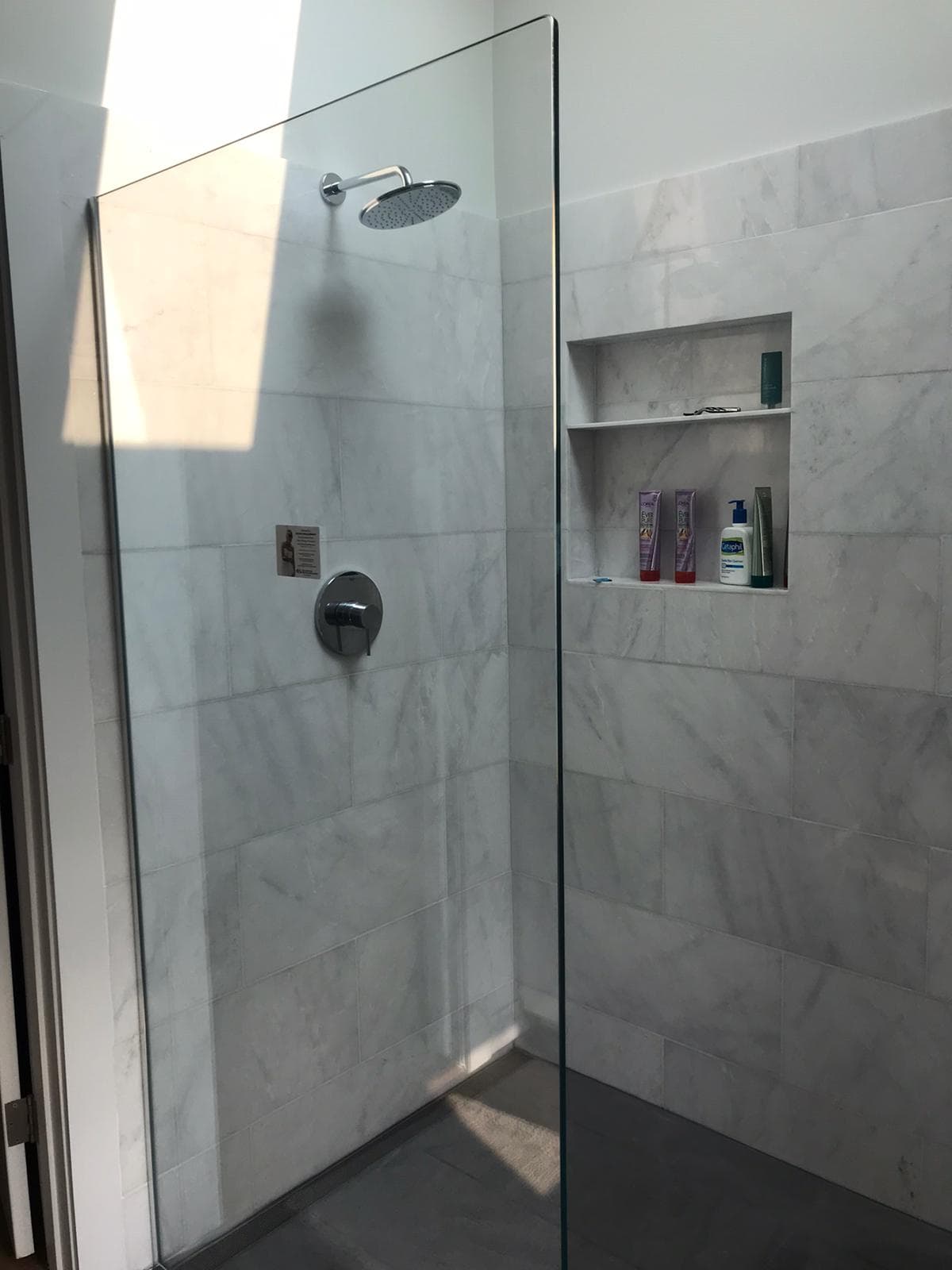 Bathroom remodeling project by Altamirano LLC
